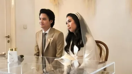 Sempat Jadi Role Model! Sherina Munaf Gugat Cerai Baskara Mahendra ! Sherina Munaf dan Baskara Mahendra (X/adekumala)