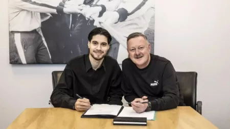 Kevin Diks: Pemain Pertama Indonesia di Bundesliga Siap Mengukir Sejarah Kevin Diks