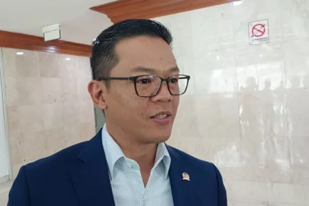 Menlu Sugiono Tinjau Revitalisasi Gedung Merdeka dan Museum KAA Bandung