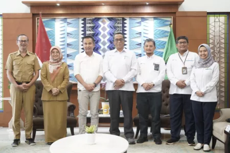 Pj Gubernur Jabar, Bey Machmudin, Sambut Positif Kenaikan Transaksi SPKLU PLN Periode Nataru 2024/2025 Pj Gubernur Jabar, Bey Machmudin, Sambut Positif Kenaikan Transaksi SPKLU PLN Periode Nataru 2024/2025