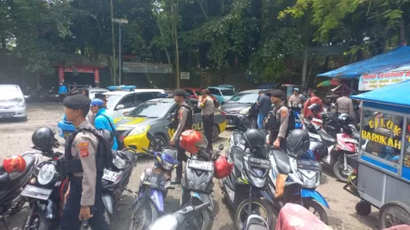 Libur Cuti Bersama, Polres Tasikmalaya Kota Gelar Patroli Gabungan Objek Wisata Polres Tasikmalaya Kota Gelar Patroli Gabungan Objek Wisata