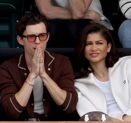 Dari Sahabat Hingga Tunangan! Timeline Hubungan Tom Holland dan Zendaya Tom Holland dan Zendaya (sumber: X)