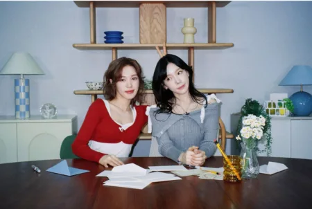 Batal Tampil di SMTOWN LIVE 2025! SNSD Taeyeon dan Red Velvet Wendy Buka Suara SMTOWN LIVE 2025, Taeyeon, Wendy (sumber: X @soshirevelae)