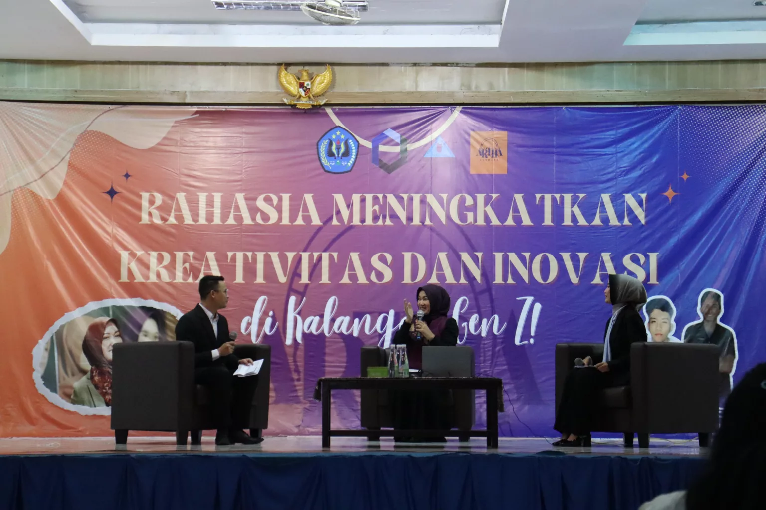 Mahasiswa Ilmu Komunikasi Gelar Seminar dengan Tema “Meningkatkan Kreativitas dan Inovasi Kalangan Gen Z”
