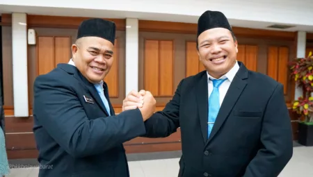 Dadi Ahmad Roswandi Ditunjuk Sebagai Kepala Perwakilan BKKBN Jabar Dadi Ahmad Roswandi Ditunjuk Sebagai Kepala Perwakilan BKKBN Jabar