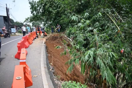 8 Desa di Kuningan Diterjang Bencana Tanah Longsor 8 Desa di Kuningan Diterjang Bencana Tanah Longsor