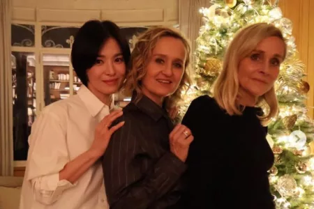 Song Hye Kyo Ada Di Paris, Proyek Baru? Song Hye Kyo ada di Paris. Proyek Baru? (Instagram)