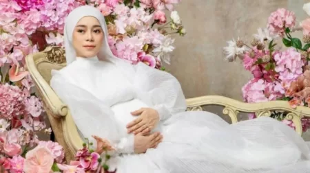 Lesti Kejora Melahirkan Seorang Putri, Berikut Doa Rekan Sesama Artis! Lesti Kejora melahirkan anak kedua. (google)