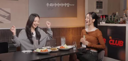 Lama Tak Terdengar Kabar, Ternyata Ini Kesibukan dan Agenda Jennie Blackpink Dalam episode tersebut, Jennie mengungkapkan bahwa ia menghabiskan sebagian besar waktunya di luar negeri.