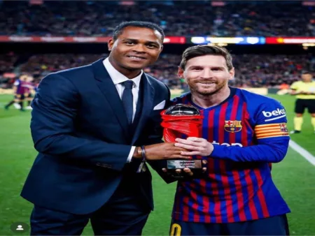 Patrick Kluivert di Ambang Pintu Timnas Indonesia? Patrick Kluivert dirumorkan akan menjadi pelatih baru Timnas Indonesia menggantikan Shin Tae-yong