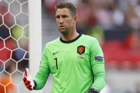 Pelatih Kiper Timnas Indonesia Dikonfirmasi Erick Thohir Asal Belanda, Maarten Stekelenburg? Pelatih Kiper Timnas Indonesia Dikonfirmasi Erick Thohir Asal Belanda, Maarten Stekelenburg?