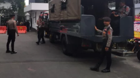 140 Personel Gabungan Dikerahkan Amankan Sertijab Wali Kota Bandung 140 Personel Gabungan Dikerahkan Amankan Sertijab