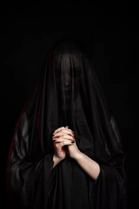 Hantu Nancy: Sampai Mati Mencintai Lelaki Pribumi ilustrasi urban legend hantu nancy. (Freepik)