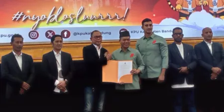 Dadang-Ali Dikejar Waktu, Janji Kampanye Harus Segera Direalisasikan Dadang-Ali Dikejar Waktu, Janji Kampanye Harus Segera Direalisasikan