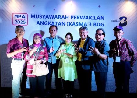 Demokrasi Guyub Ala IKASMA 3 Bandung, Widdi Aswindi Terpilih Sebagai Ketua Umum 2025-2029 IKASMA 3 - Demokrasi Guyub Ala IKASMA 3 Bandung