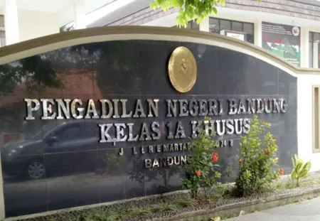 Putusan Hakim PN Bandung Diprotes, Massa Tuntut Keadilan Pengadilan Negeri Bandung