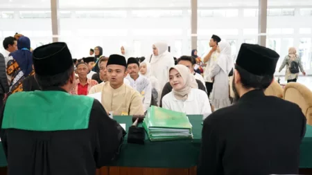 Sidang Isbat Nikah di Garut, 50 Puluh Pasangan Dapat Kepastian Hukum Sidang Isbat Nikah di Garut, Puluhan Pasangan Dapat Kepastian Hukum