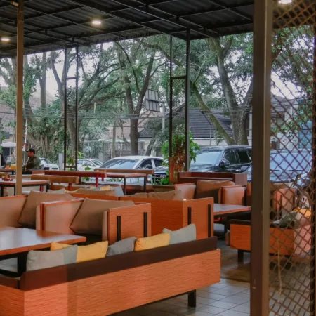 Rumah Kentang Bandung: Dari Kisah Horor hingga Bertransformasi Menjadi Kafe Cafe Roemah Kentang (IG/roemahkentang1908)