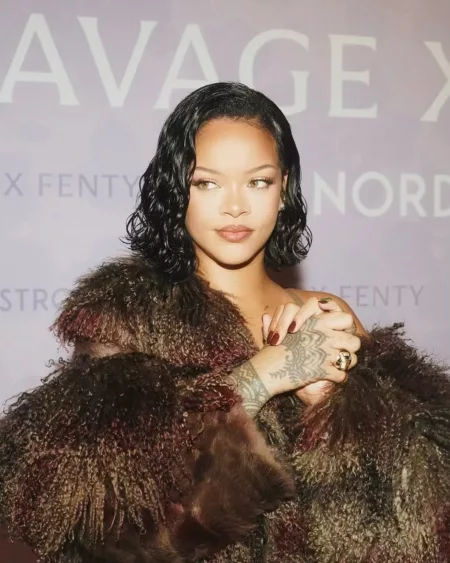 Rihanna Mengaku Lebih Susah OOTD Karena Alasan Ini! Rihanna (IG/badgalriri)