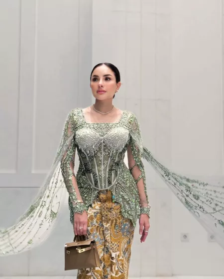 Polemik Kasus Nikita Mirzani Pada Reza Gladys Serta Sudut Pandang Hukum Pidana Pemerasan. Nikita Mirzani Jadi Tersangka Kasus Pemerasan (IG/nikitamirzanimawardi_172)