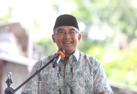 Kota Bandung Menuju Kota Wakaf, Program Wakaf Hijau Diluncurkan Wali Kota Bandung terpilih periode 2025-2030, Muhammad Farhan