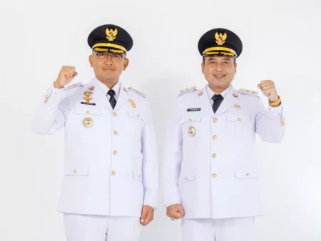 Muhammad Farhan dan Erwin Resmi Dilantik sebagai Wali Kota dan Wakil Wali Kota Bandung Muhammad Farhan dan Erwin Resmi Dilantik sebagai Wali Kota dan Wakil Wali Kota Bandung