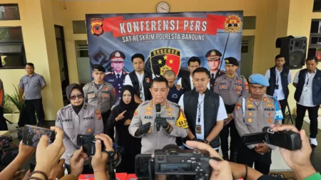Polresta Bandung Tangkap Pelaku Pembunuhan Wanita di Kos-kosan Sukamenak Polresta Bandung Tangkap Pelaku Pembunuhan Wanita di Kos-kosan Sukamenak