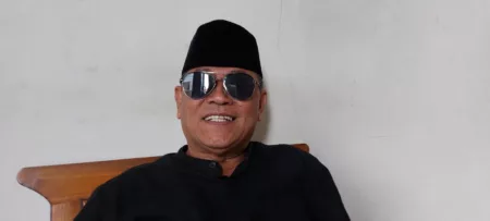 Bupati Kuningan Diminta Prioritaskan Program Strategis dalam 100 Hari Kerja Pengamat kebijakan publik sekaligus pensiunan ASN Kementerian Agama, H. Yusron Kholid bicara soal 100 hari kerja bupati kuningan