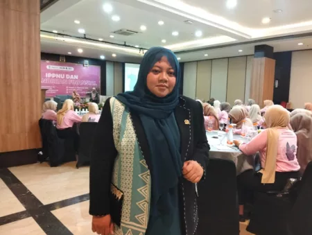 Anggota DPRD Kota Bandung Indri Rindani Dorong Perempuan Mandiri Finansial dalam Seminar IPPNU Anggota DPRD Kota Bandung dari Fraksi PKB, Indri Rindani (Ipan Sopian/Koranmandala)