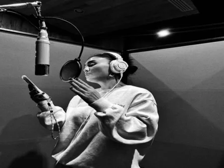 Ari Bias Menangkan Gugatan Rp 1,5 Miliar terhadap Agnez Mo Ari Bias menangkan gugatan Rp 1,5 miliar terhadap Agnez Mo