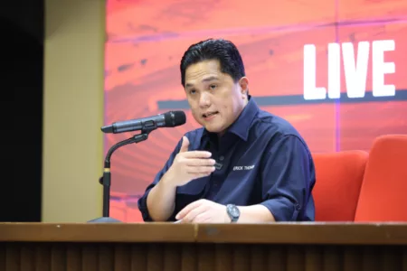 Indonesia Hadapi Saingan Berat dalam Bidding Tuan Rumah Piala Asia 2031 Ketua Umum PSSI, Erick Thohir, optimis Indonesia bisa menjadi tuan rumah Piala Asia 2031