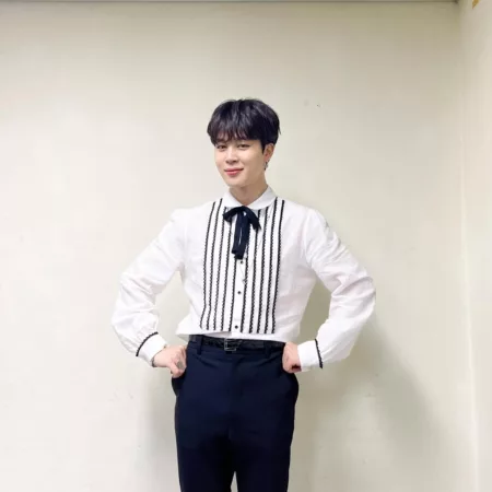 Jimin BTS Berhasil Masuk Billboard Hot 100 Terlama di Chart Jimin BTS Berhasil Masuk Billboard Hot 100 Terlama di Chart