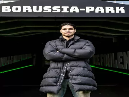 Kevin Diks Siap Duel dengan Harry Kane di Bundesliga Bek Timnas Indonesia, Kevin Diks mengaku tak sabar untuk segera melakukan debutnya di Bundesliga bersama Borussia Monchengladbach