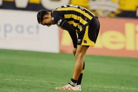 Miliano Jonathans Ungkap Kendala Bergabung dengan Timnas Indonesia Miliano Jonathans ungkap kendalanya untuk membela Timnas Indonesia