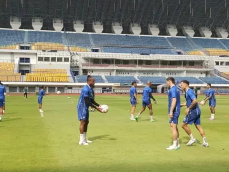 Starting Lineup PSIS Semarang vs Persib Bandung, Kastaneer Starter Starting Lineup PSIS Semarang vs Persib Bandung, Kastaneer Starter