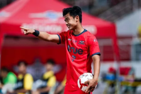 Pratama Arhan ‘Cicipi’ Atmosfer Sydney Football Stadium Pratama Arhan telah menjajal atmosfer Sydney Football Stadium