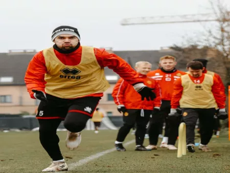 Sandy Walsh Terancam Hengkang dari KV Mechelen, Siap Berkarier di Asia? Bek Timnas Indonesia, Sandy Walsh, tertarik untuk hijrah ke liga Asia