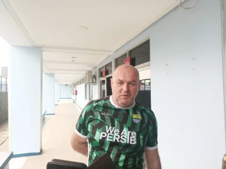 Bojan Hodak Ungkap Semua Pemain Dalam Kondisi Baik, Termasuk Patricio Matricardi Bojan Hodak Ungkap Semua Pemain Dalam Kondisi Baik, Termasuk Patricio Matricardi