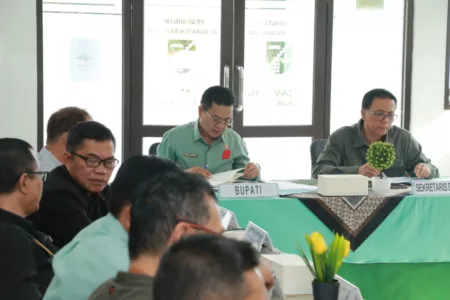 Bupati Dadang Supriatna Evaluasi Pembangunan di Tiap Kecamatan Bupati Dadang Supriatna Evaluasi Pembangunan di Tiap Kecamatan