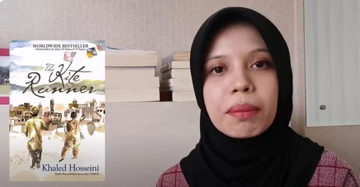 Esti Maryanti Ipaenim beri rekomendasi buku dengan tema memaafkan