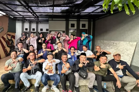 Ikatan Keluarga Alumni SMAN 10 Bandung Gelar 5 Program Spesial Ramadan, Termasuk Diskusi Kesehatan, Catat Tanggalnya! Ikatan Keluarga Alumni SMAN 10 Bandung Gelar 5 Program Spesial Ramadan, Termasuk Diskusi Kesehatan, Catat Tanggalnya!