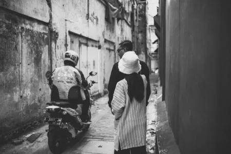 Gojek dan Grab Bagikan Bonus Hari Raya 2025, Ini Kriterianya! Gojek dan Grab Bagikan Bonus Hari Raya 2025, Ini Kriterianya!