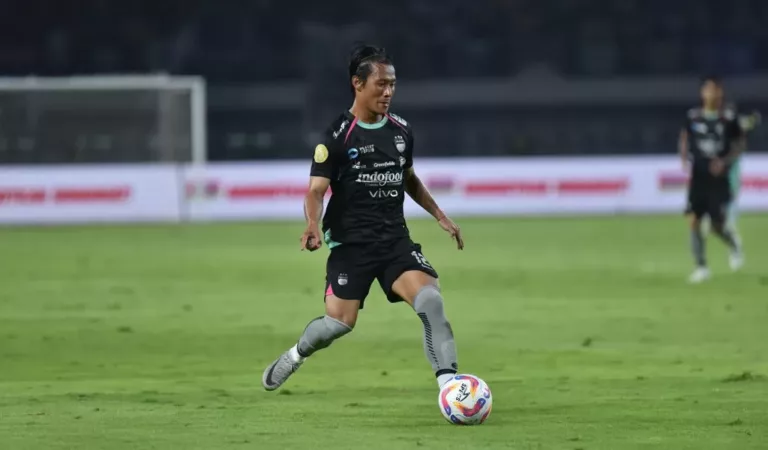 Menunjukan Performa yang Apik di Beberapa Laga Terakhir, Henhen Herdiana Ingin Terus Konsisten