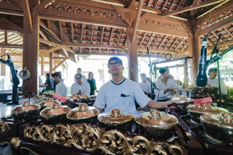 Degung Berusia 113 Tahun iringi Kemeriahan Open House di Pendopo Kota Bandung