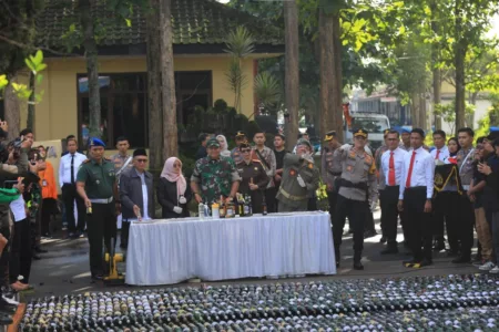 Periode Januari-Maret 2025: Polres Garut Ungkap Kasus Miras, Knalpot Brong, dan Narkoba Konfrensi Pers Polres Garut