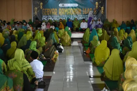 Ribuan Kader Muslimat NU Sumedang Hadiri Gebyar Ramadan dan Harlah ke-79 Ribuan Kader Muslimat NU Sumedang Hadiri Gebyar Ramadan dan Harlah ke-79