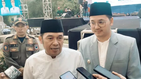 100 Hari Ngatiyana-Adhitya: Fokus Sampah, Drainase, dan Pendidikan Walikota Cimahi, Ngatiyana dan Wakilnya Adithiya Yudhistira