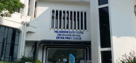 Pelayanan Publik di Gedung Sate Berjalan Normal, Jam Layanan Dimajukan Kantor Pelayanan Satu Pintu Pemprov Jawa Barat