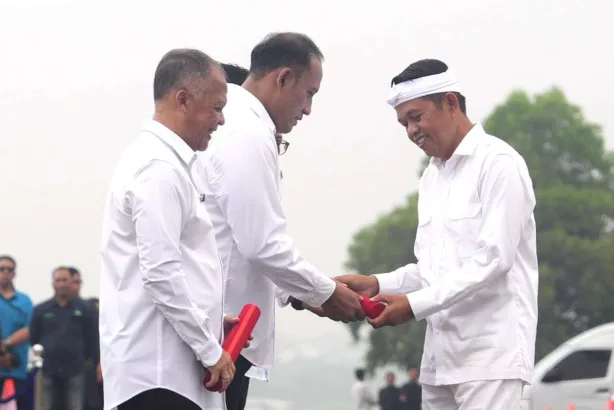 Pelantikkan Eselon II Pemprov Jabar