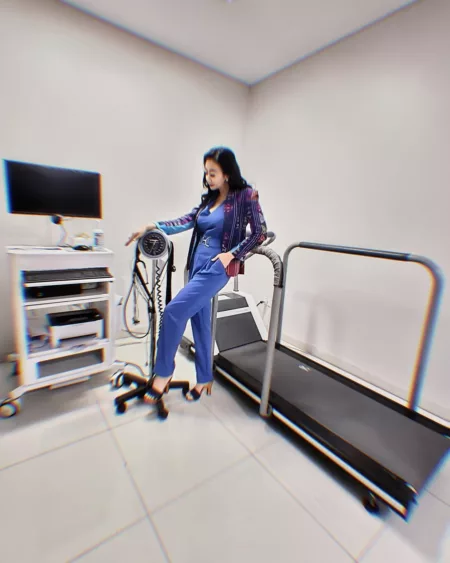 Reaksi Mantan Suami Asri Welas Saat Dibilang Cuek dan Tak Suka Perempuan Ternyata Mantan Suami Asri Welas Seperti Ini (IG/asri_welas)